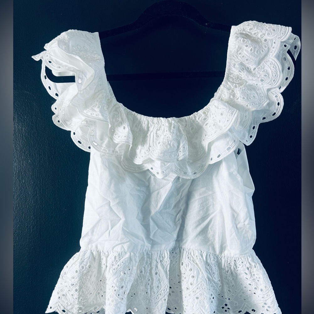 Express Summer White Top Size Med